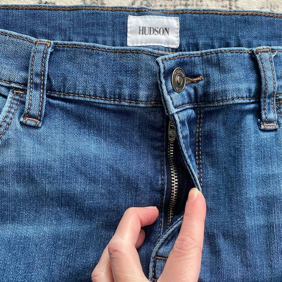 Hudson Natalie Mid-Rise Cropped Cuffed Leg Medium Wash Denim Boyfriend Jeans - Picture 3 of 8